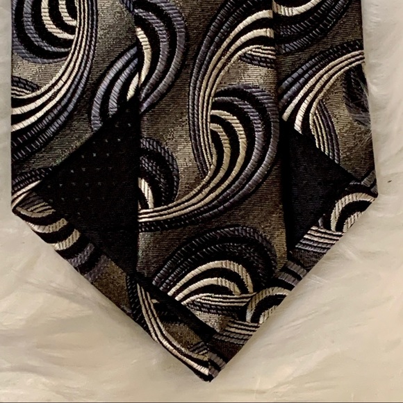 Siena Collezione 100% Silk Hndmde Tie - Picture 5 of 6